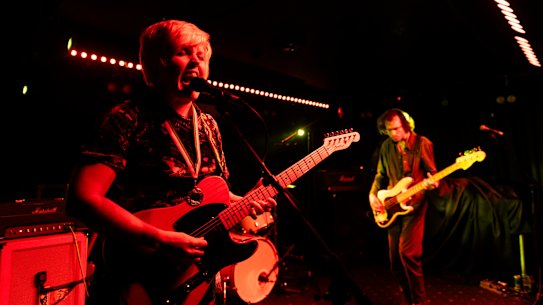 Jenny McKechnie and Nick Brown of Cable Ties perform at the Lansdowne.