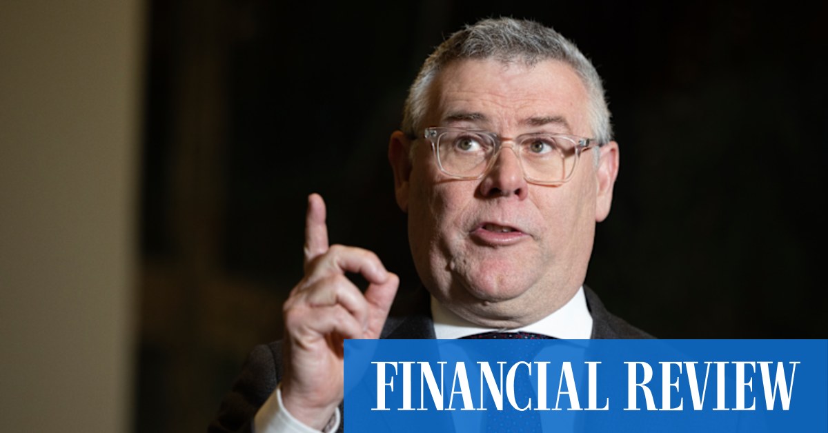 Federal Environment Minister Murray Watt says the Queensland government’s “ideological” opposition to clean energy is scaring companies away.