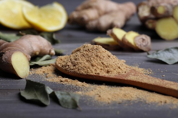 Você pode dar um toque de gengibre através do gengibre em pó.