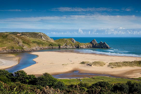 Tranquil Three Cliffs Bay.