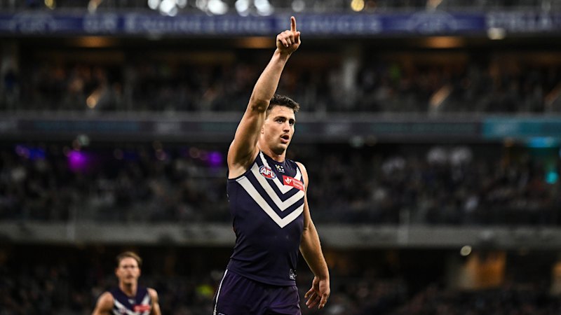 Fremantle beats Gold Coast by 51 points, solidifies top ladder position (australia) — SMH