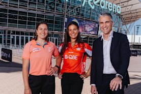 Sydney will host the Super League netball grand final next year, much to the delight of Amy Sligar from the Sydney Sirens, Grace Whyte from the Swifts and Netball Australia boss Mark Falvo. 