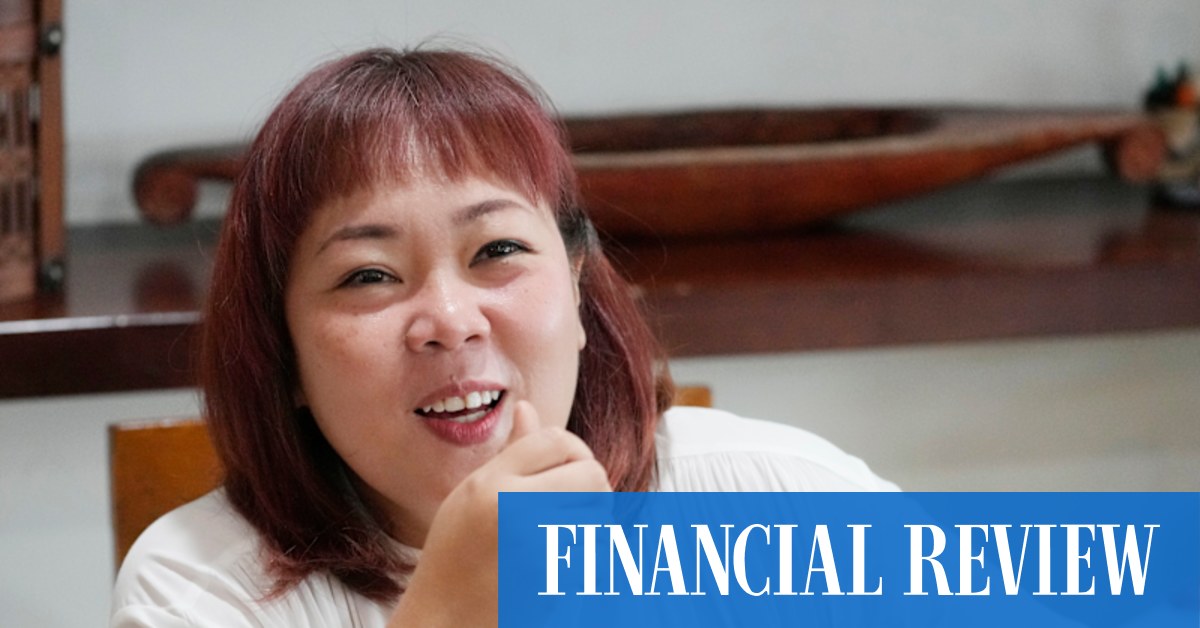 Inayah: My father dissed your queen in front of your PM - Vimarsana News