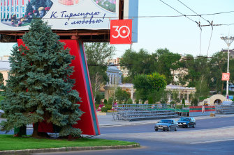 A shot of downtown Tiraspol,which does not regard itself as part of Moldova. It is, instead, the self-styled capital of Transnistria.