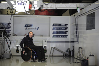 Sir Frank Williams in his team box in Barcelona, 2010.