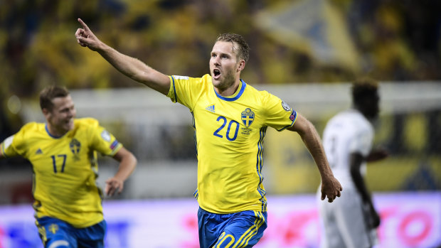 Sweden's Ola Toivonen is joining Melbourne Victory.