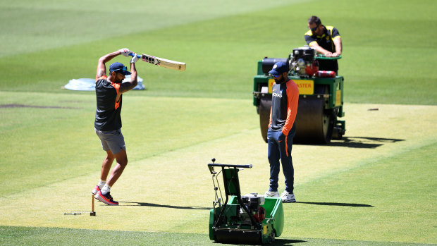 Mirali Vijay (left) and Mohammed Shami get acclimatised in Perth.