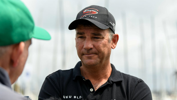 Scallywag skipper David Witt has urged Sydney to Hobart organisers to "have another think" about a last-minute ruling, as smoke haze looks to threaten a critical part of the race.