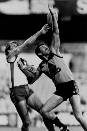The Brisbane Bears take on the Sydney Swans in their first year in the competition, 1987.