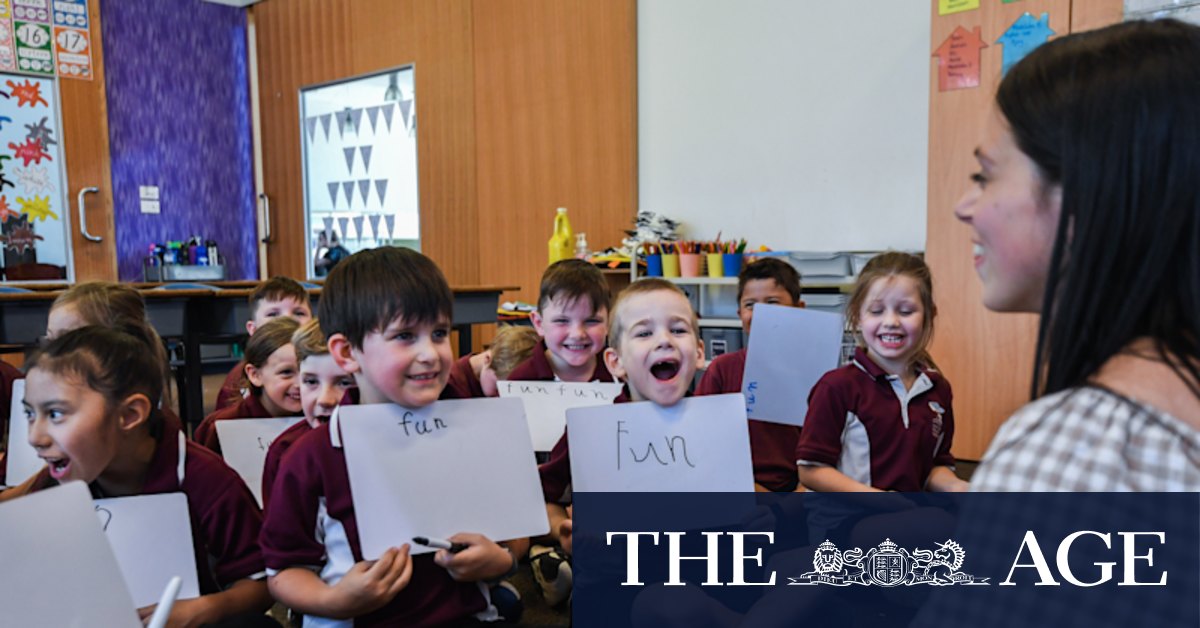 Teachers back 2 per cent pay rise and cut to classroom hours - Vimarsana News
