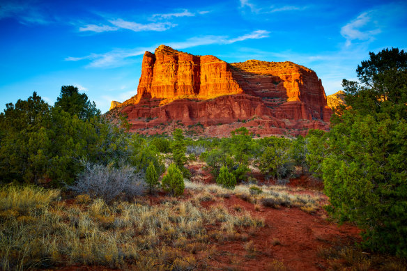Courthouse Butte looks like a giant’s molar planted into the ground.