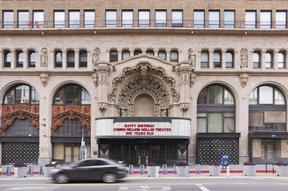 The fabulous Million Dollar Theatre.