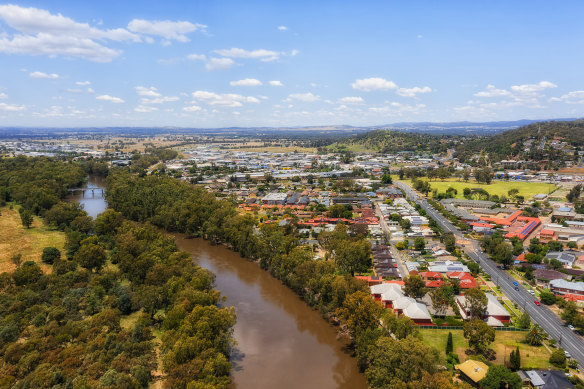 Calls for assistance from renters in Wagga Wagga jumped 80 per cent over the past year, according to VERTO’S tenants’ advice and advocacy service.