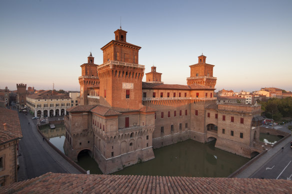 The castle and its Tower of the Lions.