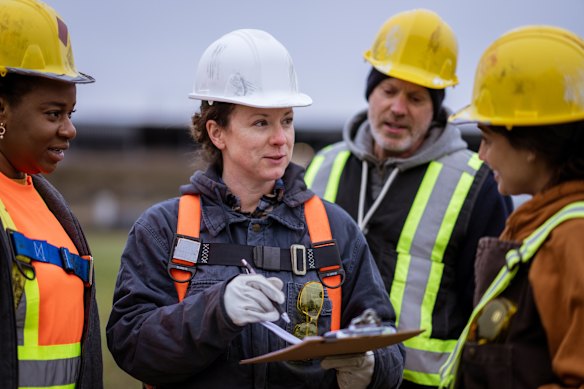 Safety as focus, the toolbox talk reviews best practice, outlines protocols.