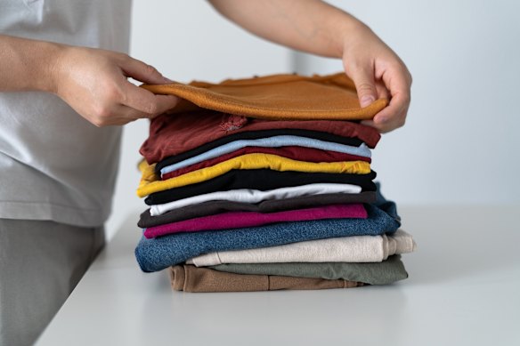 Having less items in your wardrobe helps simplify the decisions you have to make each day, say experts.