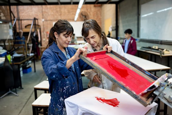 A workshop or class is a great gift idea for the mum with a hobby.