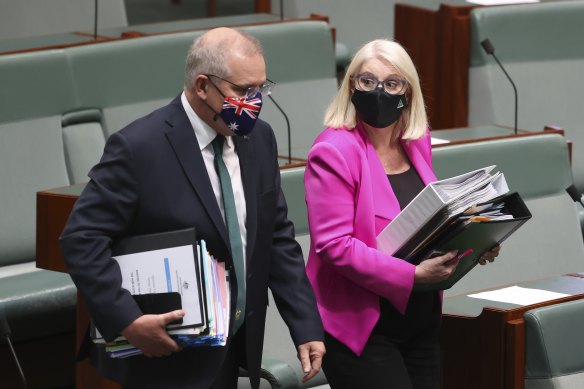 Karen Andrews in parliament with Scott Morrison in 2021.