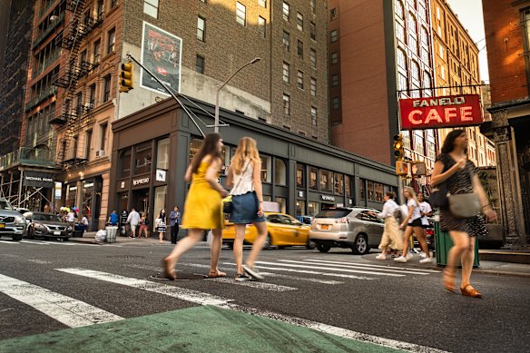 NYC”s unofficial motto: Welcome to New York. Now screw you!′