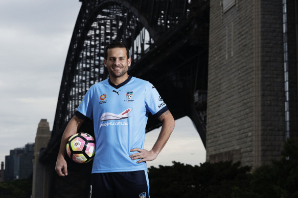 Bobo poses at his first Sydney FC unveiling in September 2016. The Brazilian is back at the club for a second stint.