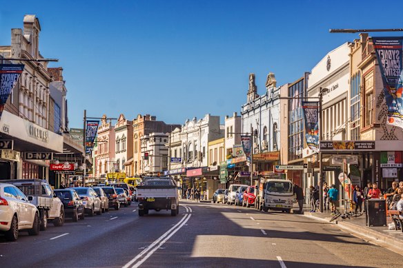 Kerbside parking makes it much harder for other types of transport to share the road.