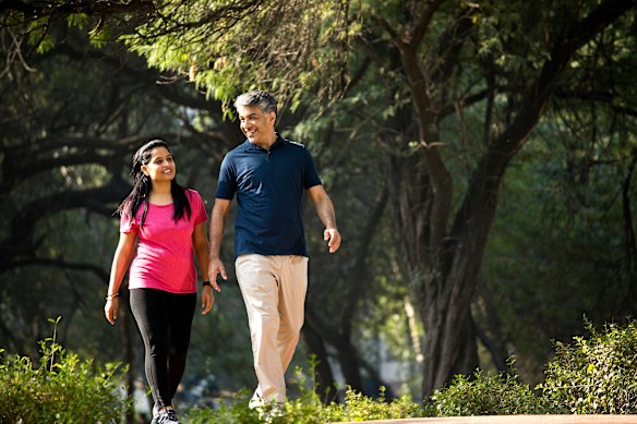 Going for a 10-minute walk every day is a small thing you can do to nurture your knee health. 