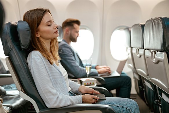 The low humidity in aircraft cabins causes tear ducts to dry up, leading to itchy eyes and redness.