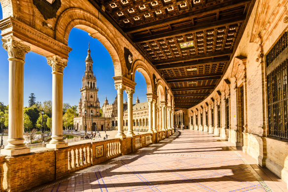Grand columns and arches of Plaza de Espana.