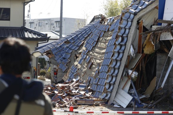 Fukushima earthquake kills several, triggers tsunami