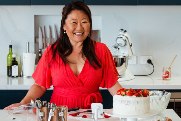 Food blogger, cook, photographer, videographer and mastermind behind RecipeTin Eats, Nagi Maehashi in her home kitchen.