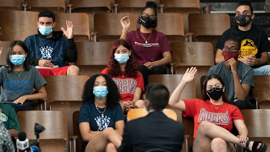 Private school heads have criticised the decision to postpone the HSC until November 9