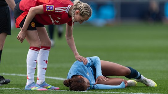 Mary Fowler hurt her knee - the question is how badly.