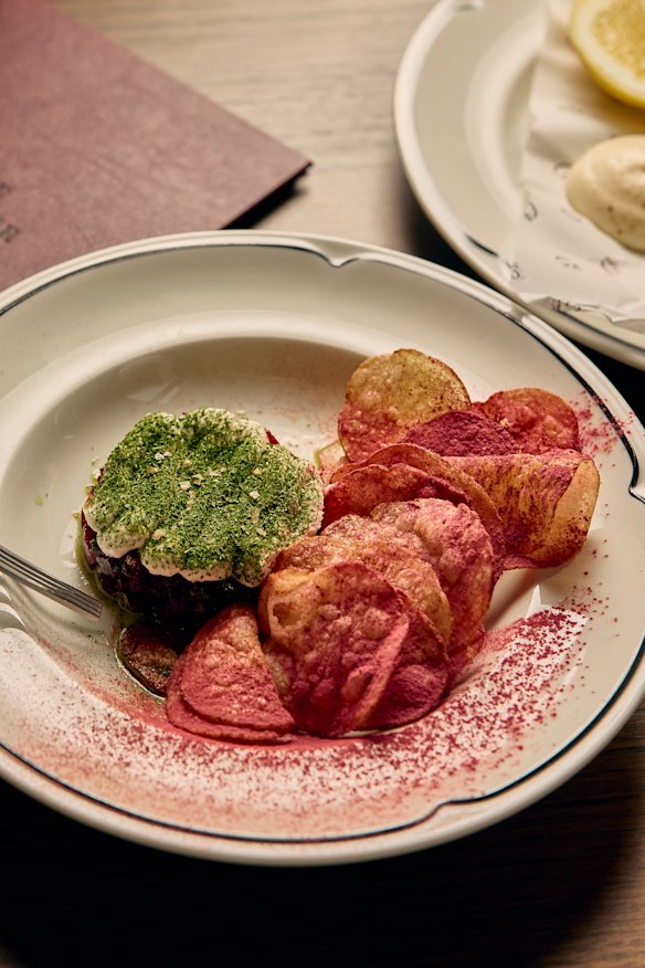 Smoked beetroot tartare with beetroot crisps.