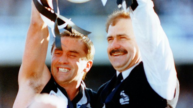 Famous scenes in 1990.