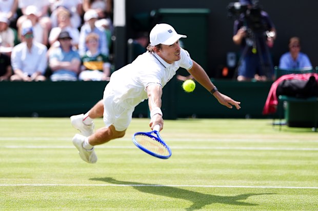 Wimbledon 2026: Alex De Minaur through to fourth round, Zachary Svajda  victory, video, highlights, reaction | Nine.com.au