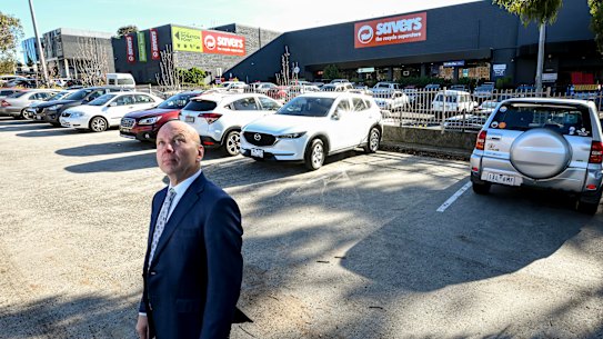 Greensborough real estate agent Wayne Hutchinson said there was deep community opposition to the high-rise project.