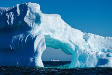 Icebergs surround the Falkor.