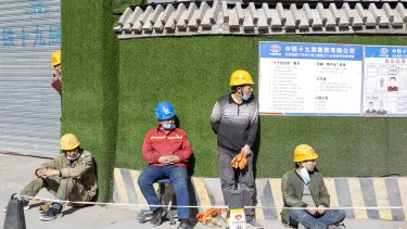 A China Railway Construction worker says Trump has a good business mind. 