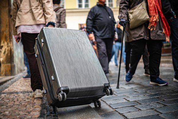 Suitcase wheels are not easily replaced.