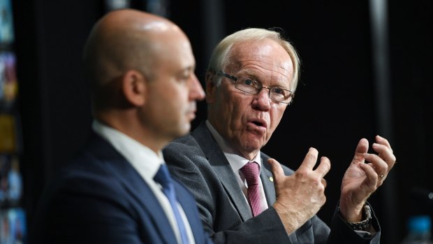Doubts: Peter Beattie's embarrassing TV appearance showed he's not a rugby league man. 