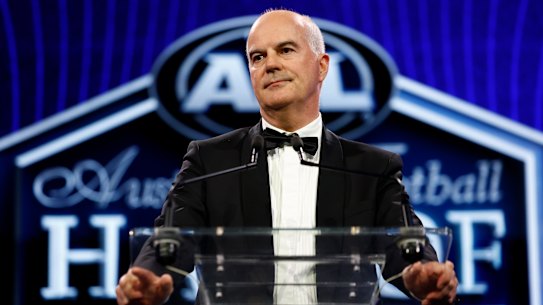 Craig Drummond’s brief statement does not address the questions that need to be answered about the concussion waiver Geelong signed with a senior player when he was the club’s president.