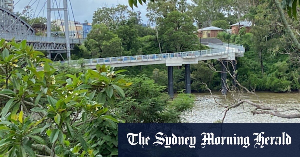Communities wanting another bridge at Indooroopilly might need two: Schrinner - Vimarsana News