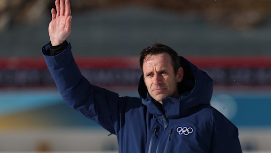 World Rowing boss Jean-Christophe Rolland has written to Moreton Bay Mayor Peter Flannery in support of his council's Lawnton course plans.