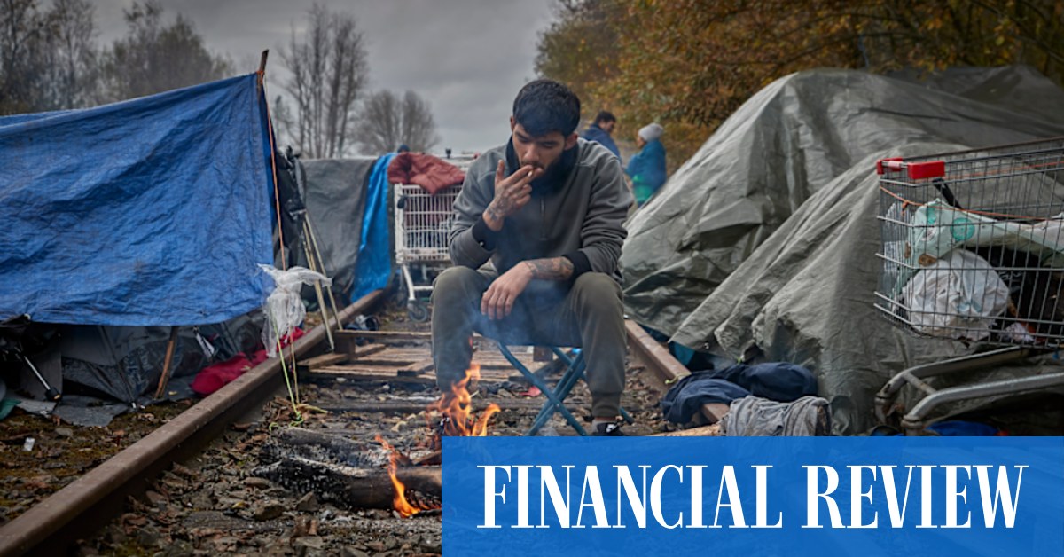Channel deaths fuel UK-France tensions over migrant boats - Vimarsana News