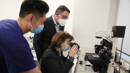 Victorian Premier Daniel Andrews and  Health Minister Mary-Anne Thomas visit the Royal Women’s Hospital in Melbourne.