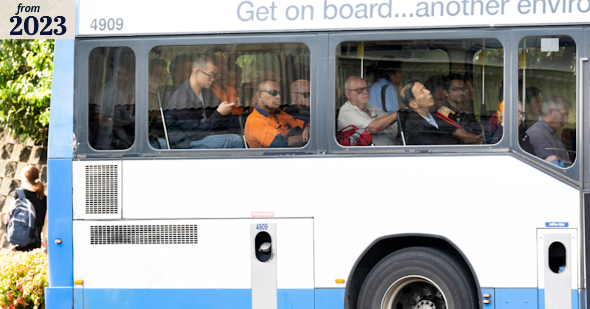 Sydney buses: NSW locked into $5 billion in contracts until 2030s