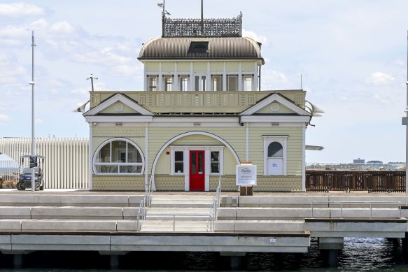 Where is this resurrected kiosk located?