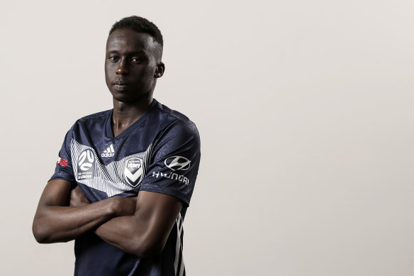 Thomas Deng left Victory for an opportunity to play with a big Japanese club. But the coronavirus outbreak has seen Deng stuck in Tokyo by himself.