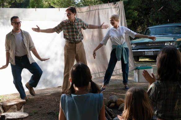 Putting on a show: from left, Seth Rogan, who plays Uncle Bennie, with Paul Dano as Burt Fabelman and Michelle Williams as Mitzi Fabelman.