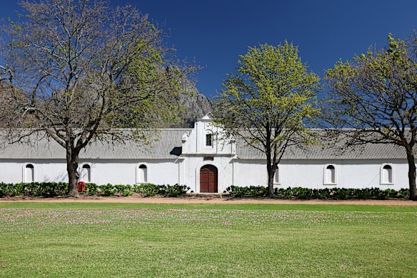 Splash out, eat casual, or grab some picnic fare. 